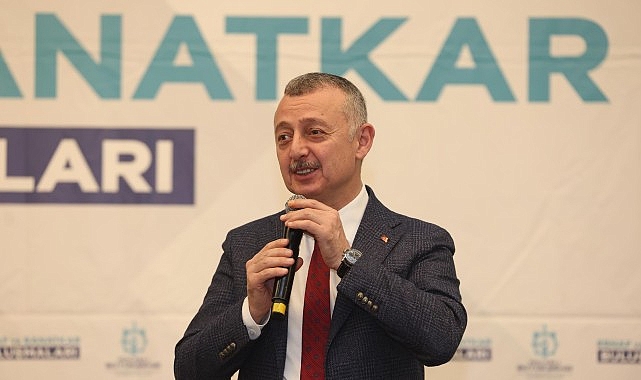 Kocaeli’deki esnaf ve sanatkârlar buluşan Başkan Büyükakın, şehri depreme hazırlamak