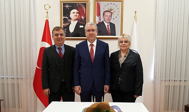 Türkiye’nin ilk kurulan yükseköğretim kurumlarından olan Ege Üniversitesi (EÜ), eğitim-öğretim