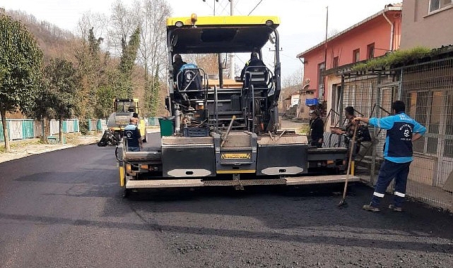 Büyükşehir Belediyesi Yol Bakım Timi, Gölcük Selimiye köy içi yolunu