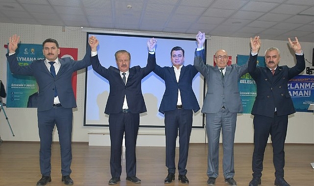 Halk Eğitim Merkezinde gerçekleştirilen toplantıya AK Parti Ankara Milletvekili Osman