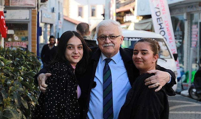 Burhaniye'nin sevilen Belediye Başkanı ve yeni dönem Başkan adayı Ali