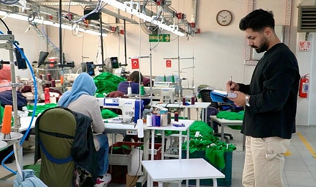 İzmir Büyükşehir Belediyesi tarafından iş arayanlarla işverenleri buluşturmak için kurulan