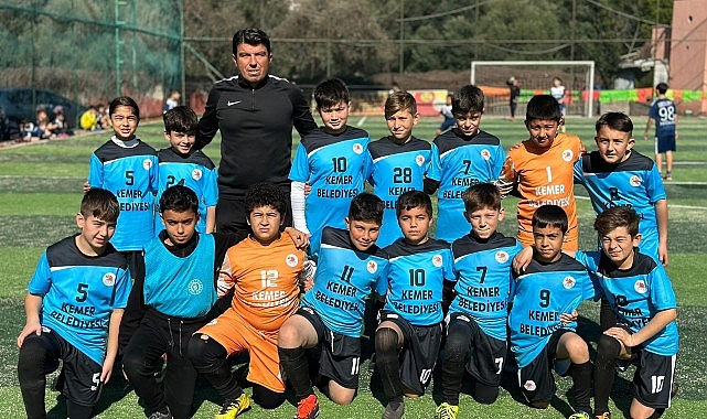 Kemer Belediye Başkanı Necati Topaloğlu öncülüğünde kurulan Kemer Belediyesi Futbol