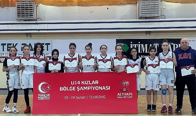 Sezonu il ikincisi olarak tamamlayan Saray Maraton Spor Kulübü U-14