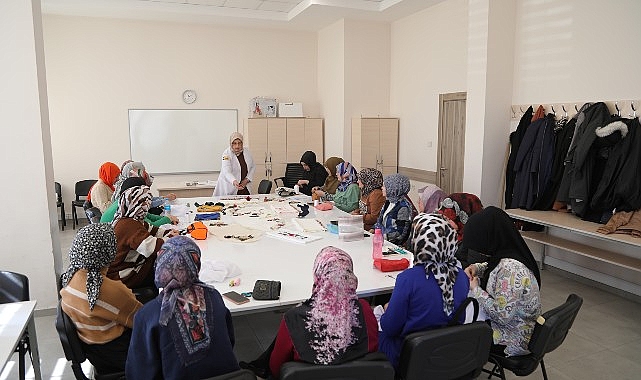 Konya Büyükşehir Belediyesi Meslek Edindirme Kursları ile Aile Sanat ve