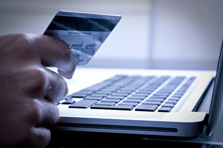 Bankaların kredi kartı komisyon oranlarıyla ilgili olarak yeni bir karar