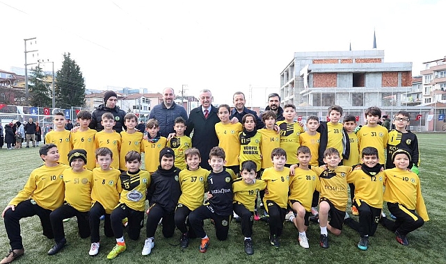Yeşilova Hasan Doğan Sporcu Gençlik Eğitim Merkezi’nde gerçekleştirilen Minikler Spor