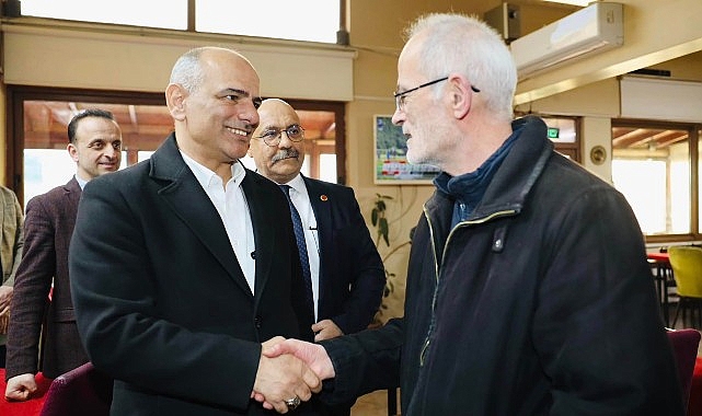 Körfez Belediye Başkanı ve Cumhur İttifakı Başkan Adayı Şener Söğüt,