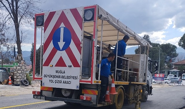 Muğla Büyükşehir Belediyesi tarafından Yatağan Atatürk Caddesinde alt yapı çalışmalarının