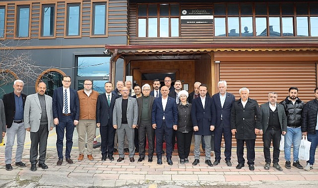 Körfez Belediye Başkanı ve Başkan Adayı Şener Söğüt, dur durak
