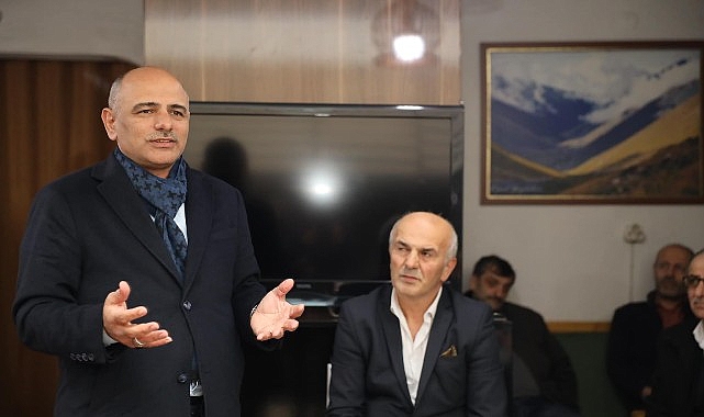 Körfez Belediye Başkanı ve Başkan Adayı Şener Söğüt, sabah erken