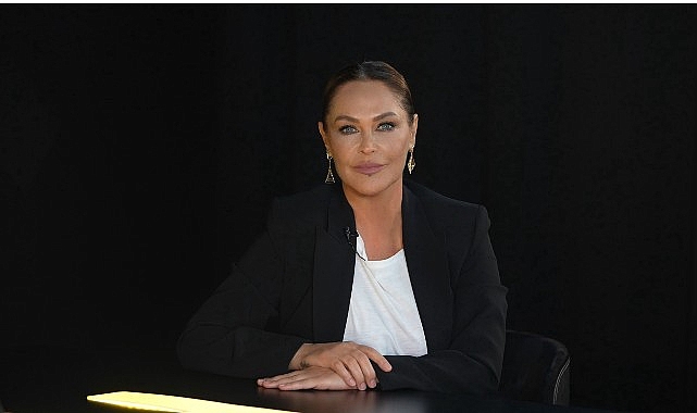 Hülya Avşar’ın programı “Bir Hülya Avşar Sohbeti” Cuma akşamları  Youtube’da yayınlanmaya devam