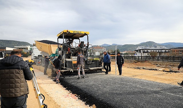 Muğla Büyükşehir Belediyesi tarafından Menteşe yeni otogar yolunda başlatılan dört