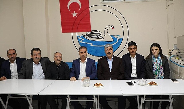 AK Parti Dilovası Belediye Başkan adayı Ramazan Ömeroğlu, seçim çalışmalarını