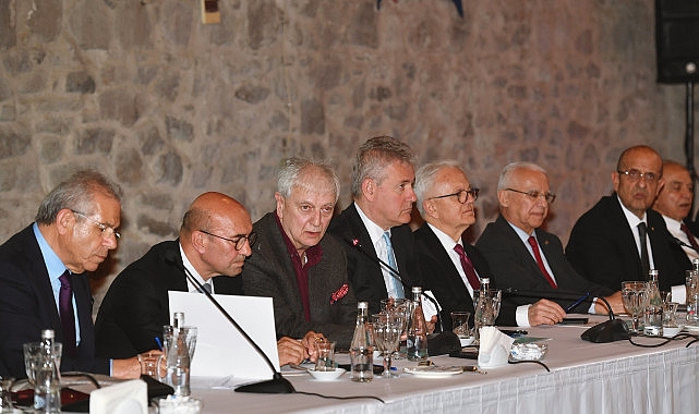 İzmir Ekonomik Kalkınma Koordinasyon Kurulu (İEKKK), İzmir Büyükşehir Belediye Başkanı