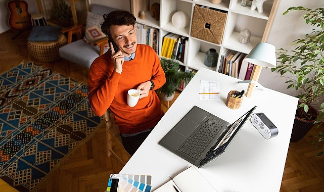 Sahip olduğu Intel® Core™ i3-N305 işlemcisi sayesinde kullanıcıları yaratıcılık, bağlantı