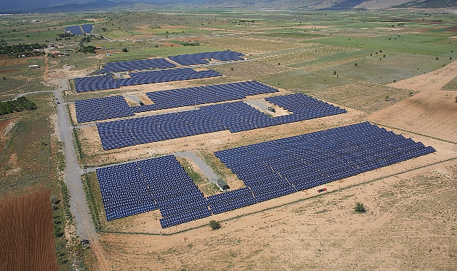 Akfen Yenilenebilir Enerji, yerli ve yenilenebilir kaynaklardan enerji sağlayan 700
