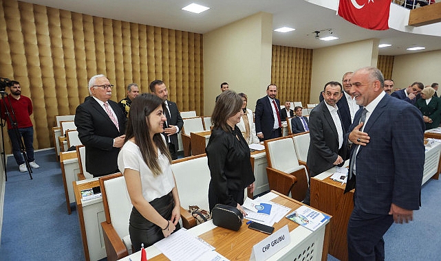 Canik Belediye Başkanı İbrahim Sandıkçı, yeni meclis üyeleriyle ilk toplantısını