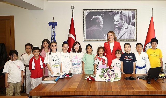 23 Nisan Ulusal Egemenlik ve Çocuk Bayramı’nda başkanlık koltuğunu Konaklı