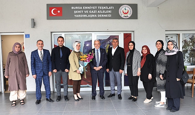 Nilüfer Belediye Başkanı Şadi Özdemir, Şehitler Haftası nedeniyle şehit yakınlarını