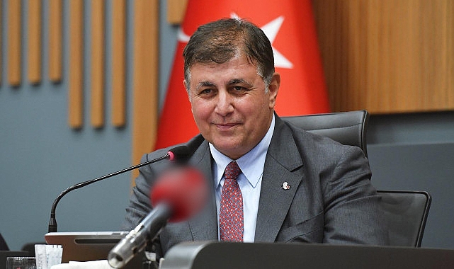 İzmir Büyükşehir Belediyesi Meclisi'nin yeni döneminin ikinci toplantısı İzmir Büyükşehir