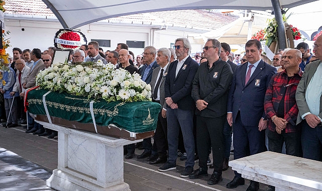 İzmir Büyükşehir Belediye Başkanı Dr. Cemil Tugay, İzmir Büyükşehir Belediyesi’nin