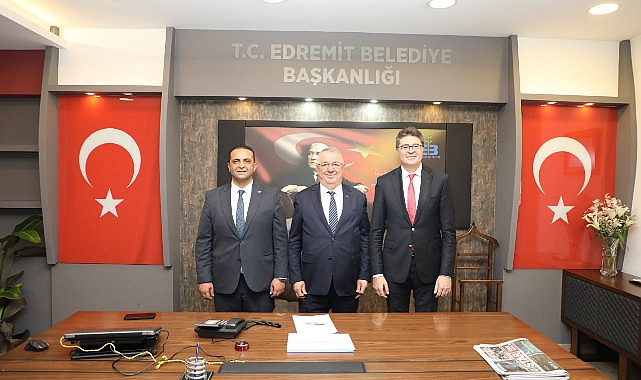 CHP Genel Başkan Yardımcısı ve Balıkesir Milletvekili Ensar Aytekin, Edremit