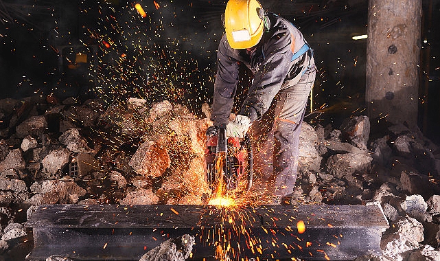 Yüksek enflasyon kaynaklı enerji, hammadde ve işçilik maliyetlerindeki artışlara karşın