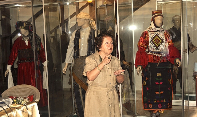 Ege Üniversitesi (EÜ) Etnografya Müzesinde, “Müze Söyleşileri” kapsamında “Kendisi Tatlı,
