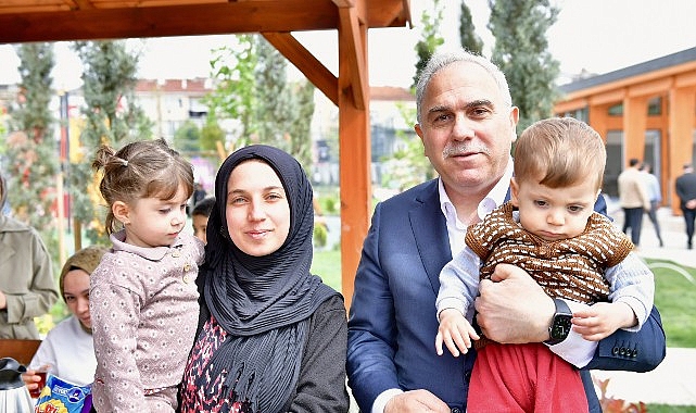 Fatih Belediye Başkanı M. Ergün Turan, Karasurları Millet Bahçesi'ne bir