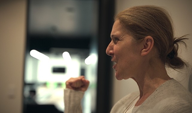 Akademi ödülü adayı Irene Taylor tarafından yönetilen I AM: CÉLINE DION, ikonik süperstarın