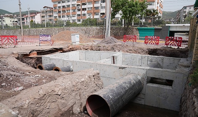 Kocaeli Büyükşehir Belediyesi İSU Genel Müdürlüğü, ani yağışlarda su birikintisi