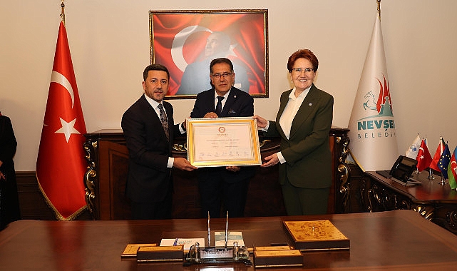 İYİ Parti Genel Başkanı Meral Akşener, " Hakkı yenmiş Nevşehirlinin