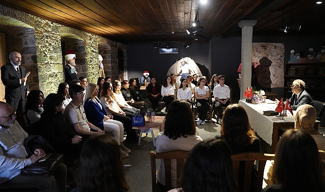 İzmir İl Milli Eğitim Müdürü Dr. Ömer Yahşi, 'Gençlik Söyleşileri'nde