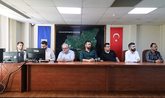 Büyükşehir, yolcuların İzmit Tren Garı’na ulaşımını kolaylaştırmak için asansör yapıyor