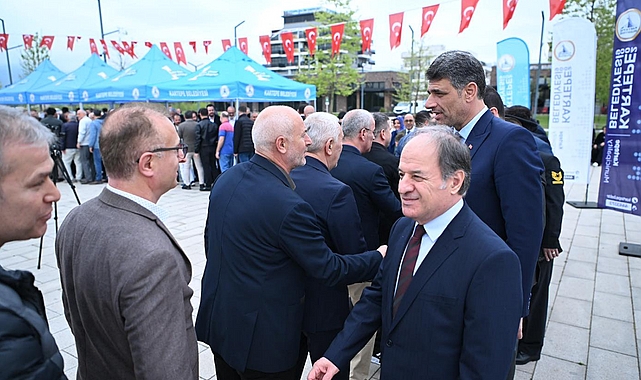 Kartepe Kaymakamlığı ve Kartepe Belediyesi tarafından düzenlenen Geleneksel Kent Bayramlaşması