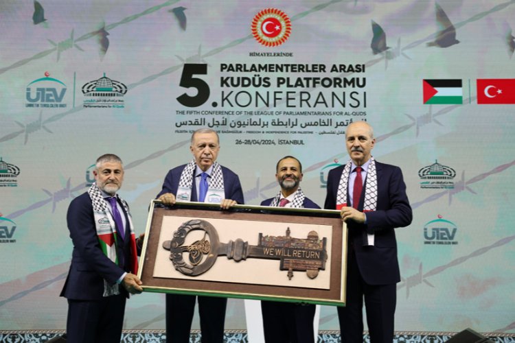 İsrail'in Gazze'ye yönelik saldırılarına tepki gösteren Cumhurbaşkanı Erdoğan, İsrail Başbakanı
