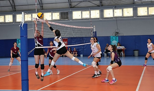Nilüfer Belediyesi’nin bu yıl 22’ncisini düzenlediği Nilüfer Uluslararası Spor Şenlikleri,
