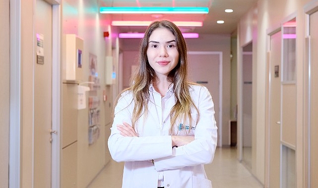 Depresyon ve obezitenin sıklıkla birlikte görülebildiğini ifade eden uzmanlar, yapılan