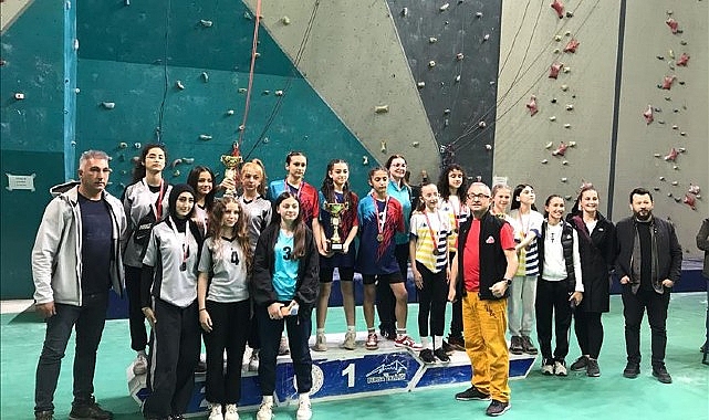 İnegöl Belediye Spor Kulübü sporcuları, Okul Sporları Spor Tırmanış Okullar