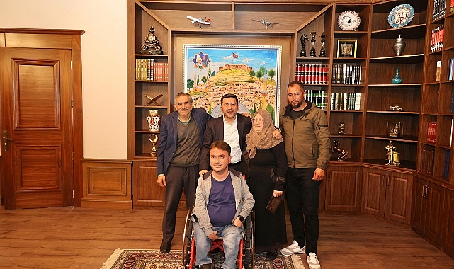 Seçimlerin ardından hızlı bir şekilde çalışmalarına başlayan Belediye Başkanı Rasim