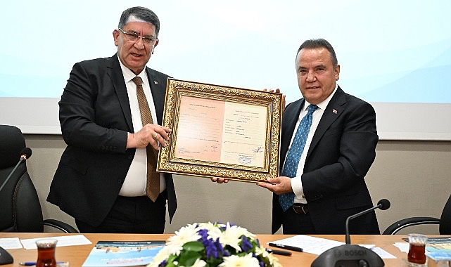 Antalya Esnaf ve Sanatkarlar Odaları Birliği (AESOB) Başkanı Adlıhan Dere,