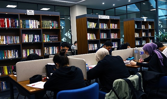 Bağcılar Belediyesi öğrencilerin ders çalışabilecekleri ve sosyal faaliyetlerde bulunabilecekleri kütüphane