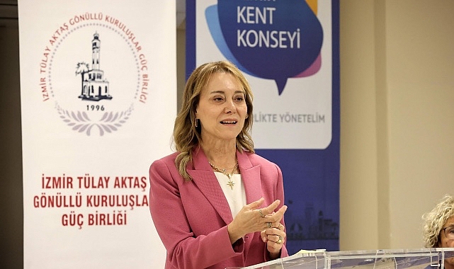 İzmir Kent Konseyi’nde düzenlenen Tülay Aktaş Gönüllü Kuruluşlar Güç Birliği’nin