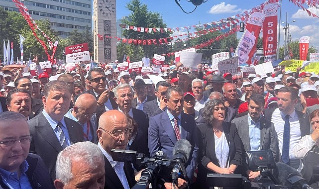 CHP, ‘Büyük Eğitim Mitingi’nin ardından Ankara’da ‘Büyük Emekli Mitingi’ düzenledi.