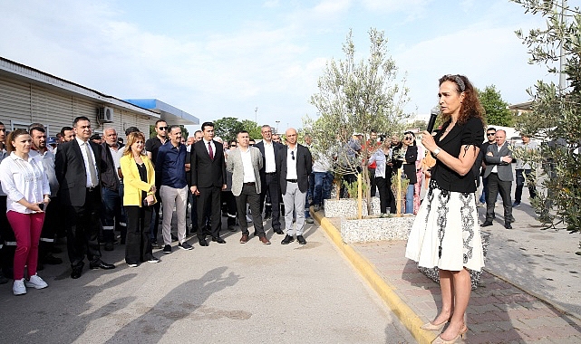 Karşıyaka Belediye Başkanı B. Yıldız Ünsal, mesaiye Örnekköy Şantiye Tesisleri’nde