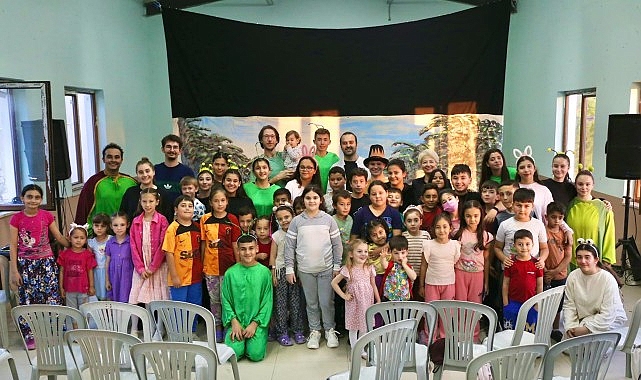 Bahadınlı Mahallesi'nde gerçekleştirilen etkinlik, Burhaniye Belediye Başkan Yardımcısı Ayten Tuna,