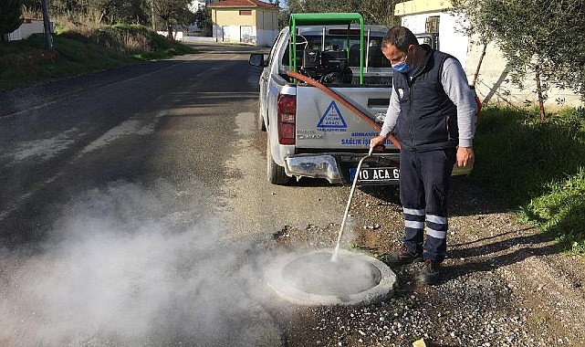 Yılın 365 günü çalışmalarına devam eden Burhaniye Belediyesi Sağlık İşleri