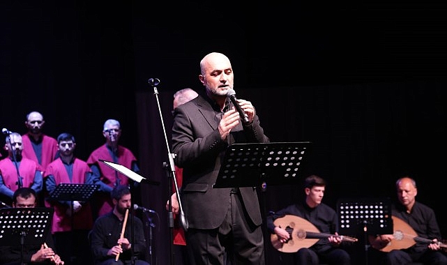 Şef. Prof. Dr. Ahmet Hakkı Turabi yönetimindeki Büyükşehir Konservatuvarı Dini