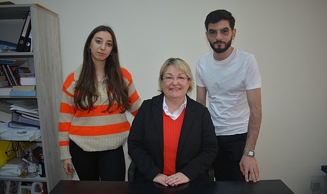 Ege Üniversitesi (EÜ) İletişim Fakültesi akademisyenleri Sosyal Sorumluluk Projeleri ile